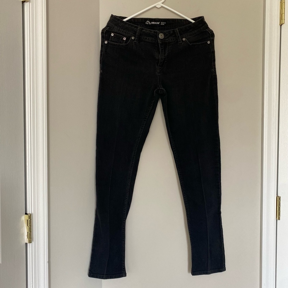 JORDACHE VINTAGE BLACK WASH SKINNY MID RISE JEANS